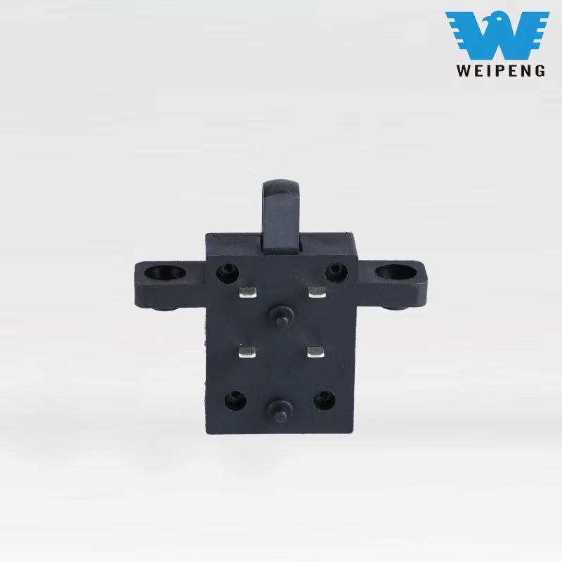 Switch push momentari